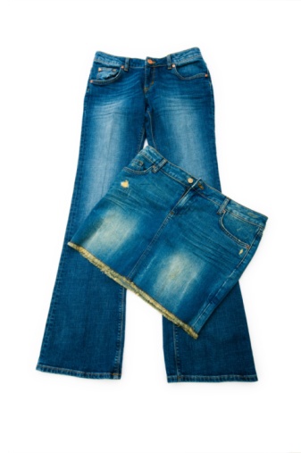 jeans_made_into_denim_skirt