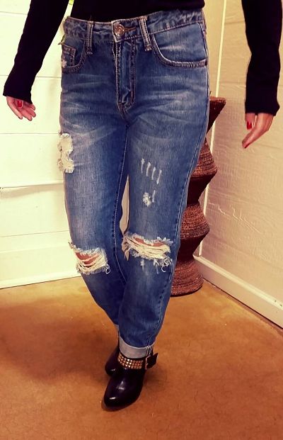 ankle_boots_with_cuffed_jeans