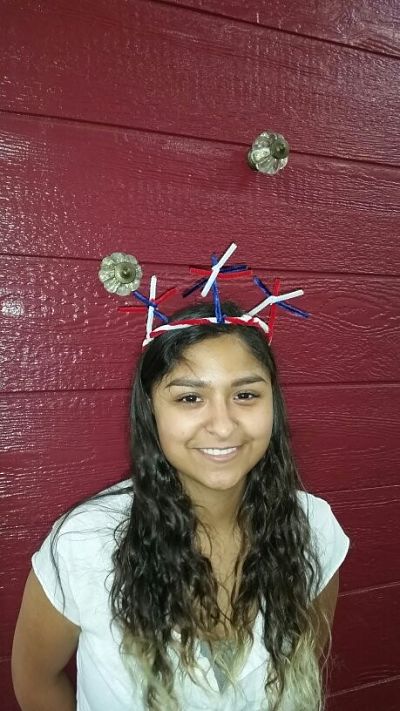 firework_pipe_cleaner_crown