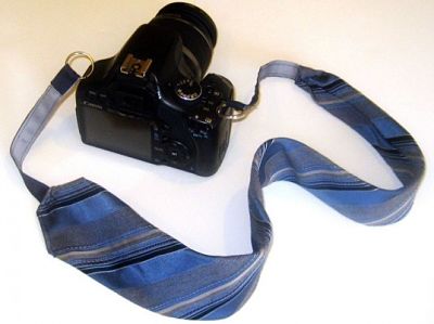 necktie_camera_strap