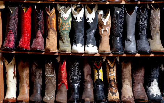 second_hand_clothing_store_cowboy_boots