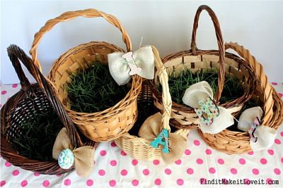 easter_baskets_with_grass